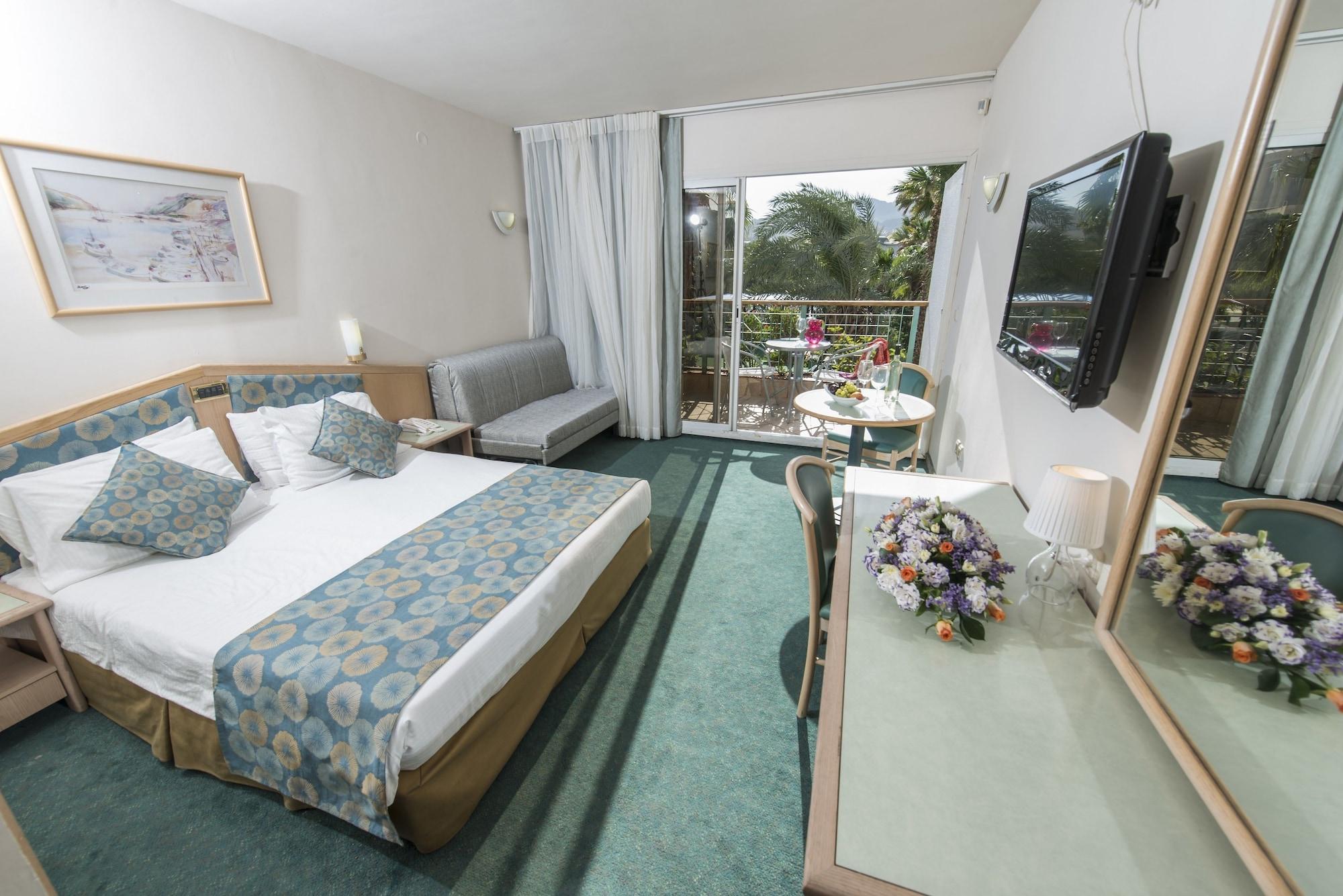 Hotel Americana 3*