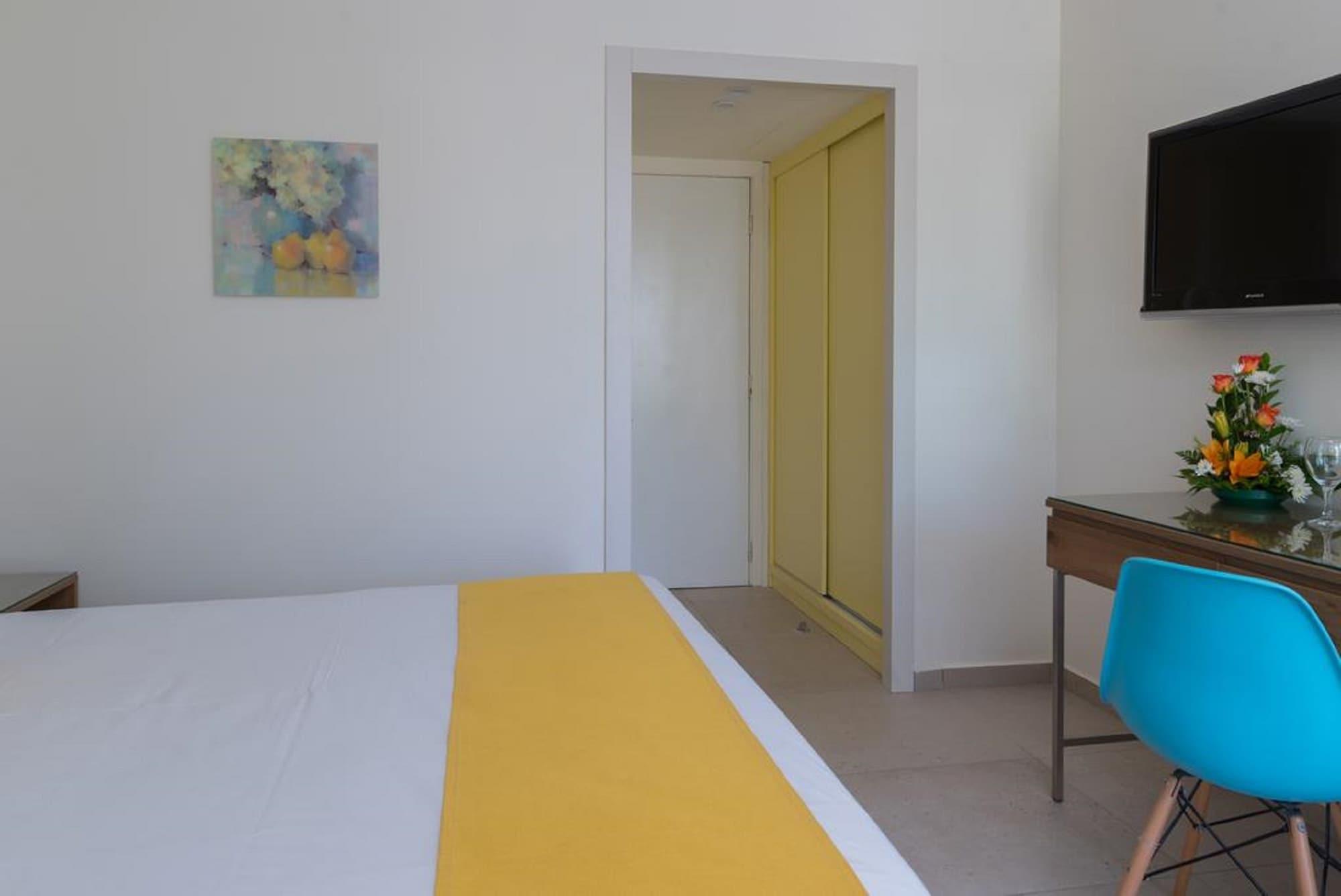 Hotel Americana 3*